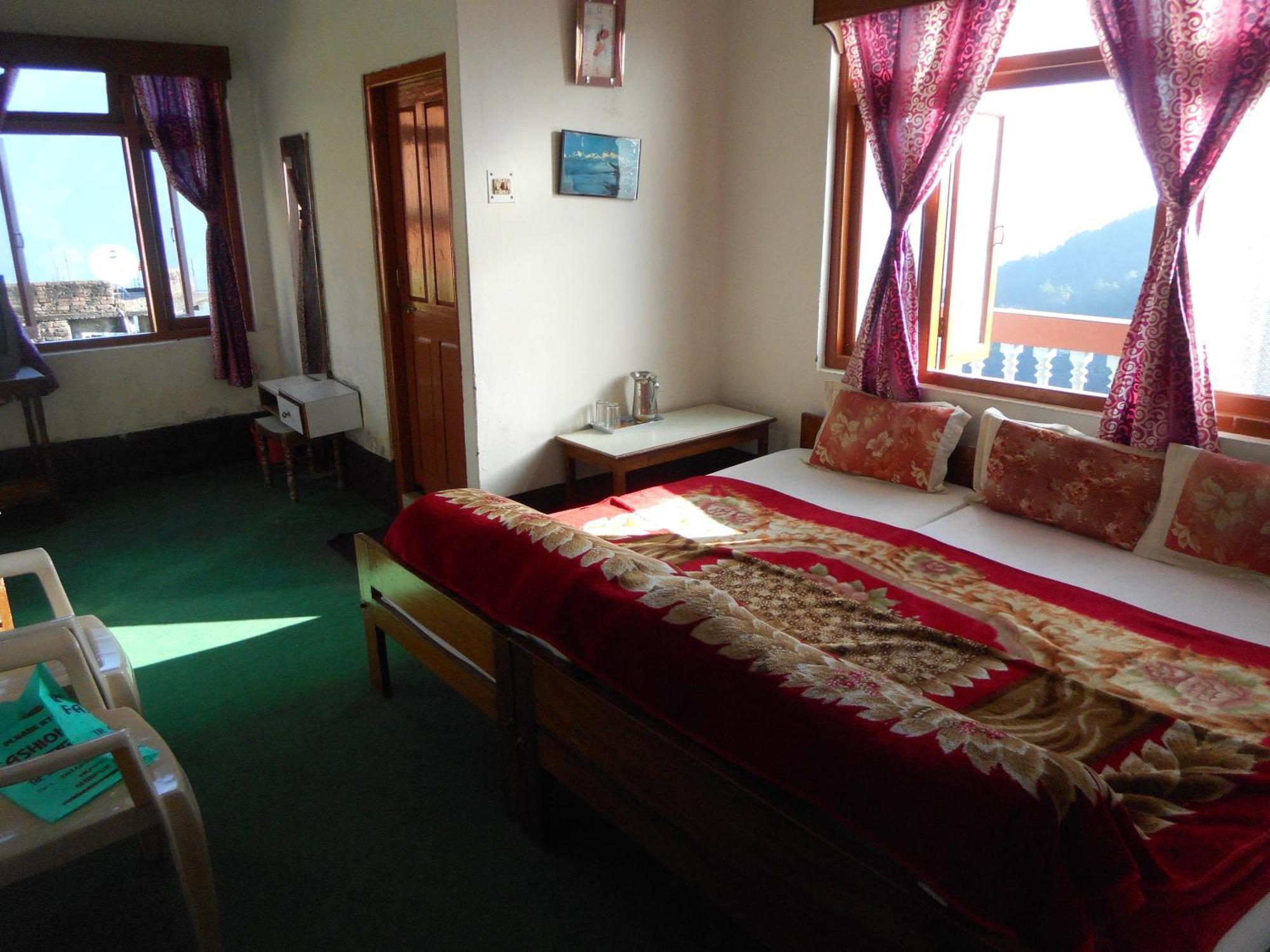 Hotel View Point Pelling Bilik gambar